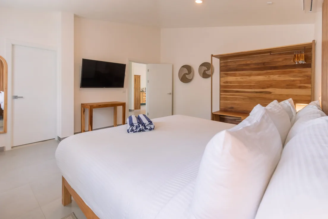 Two Bedroom Apartment – photo 2