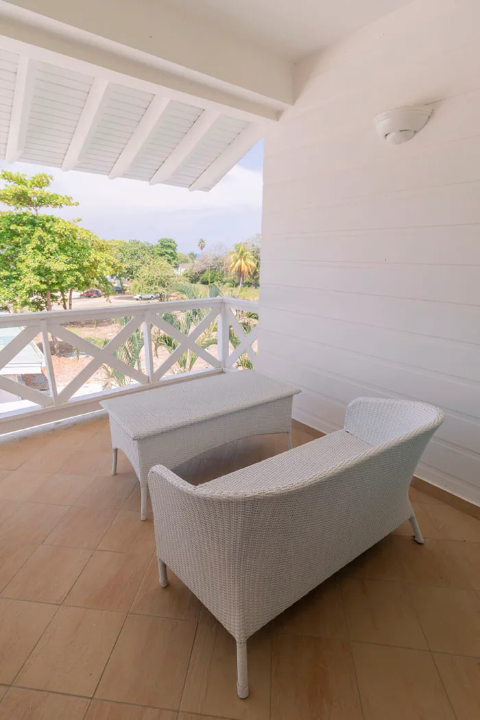 Deluxe King with Balcony Ocean View – photo 5