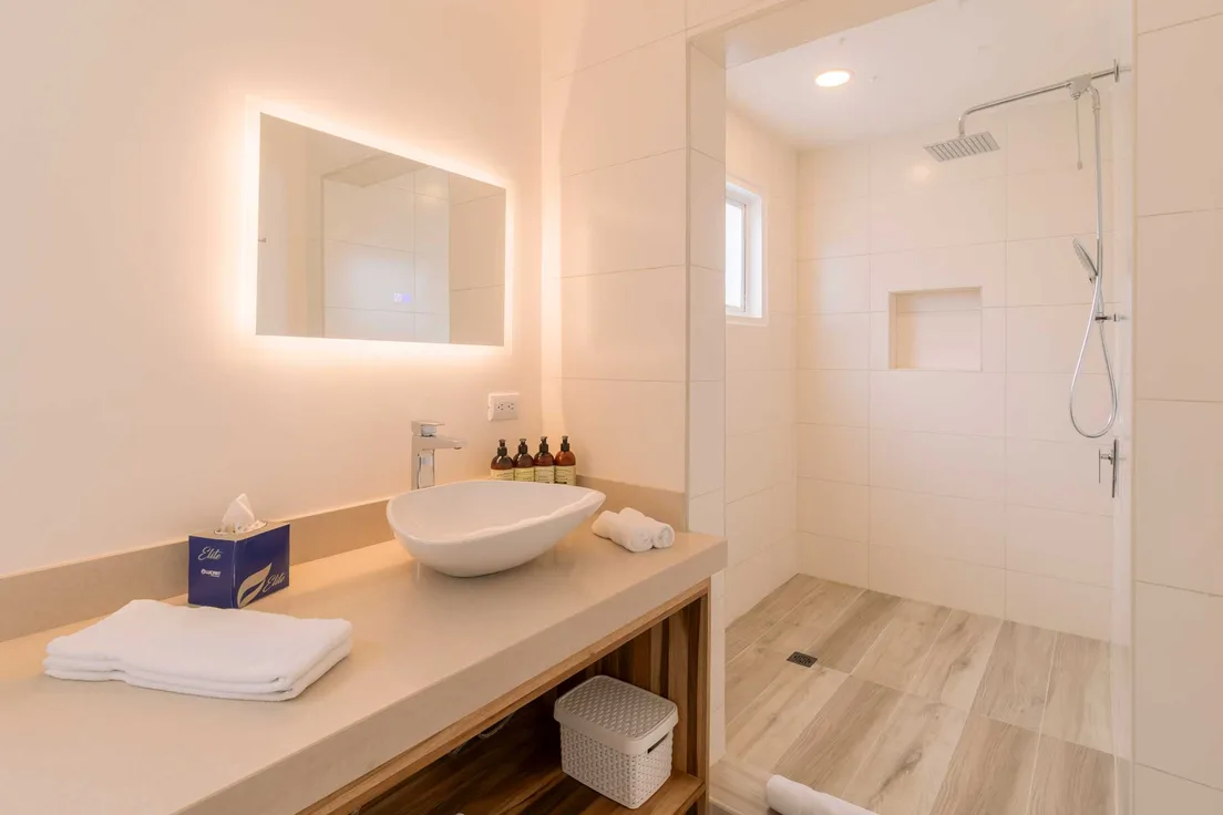 Two Bedroom Apartment – photo 8